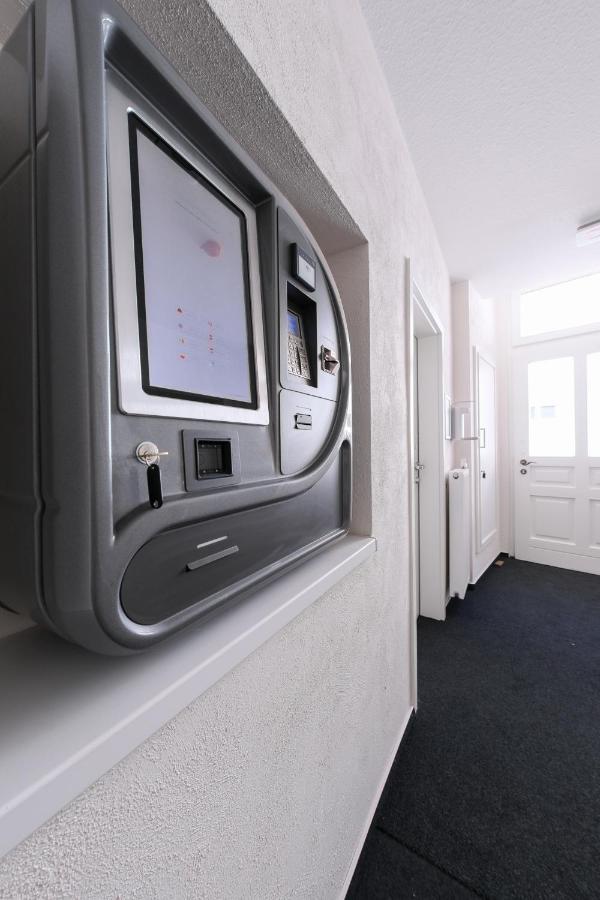 24/7 Selfcheckin Schmiedestrasse Otel Leer Dış mekan fotoğraf
