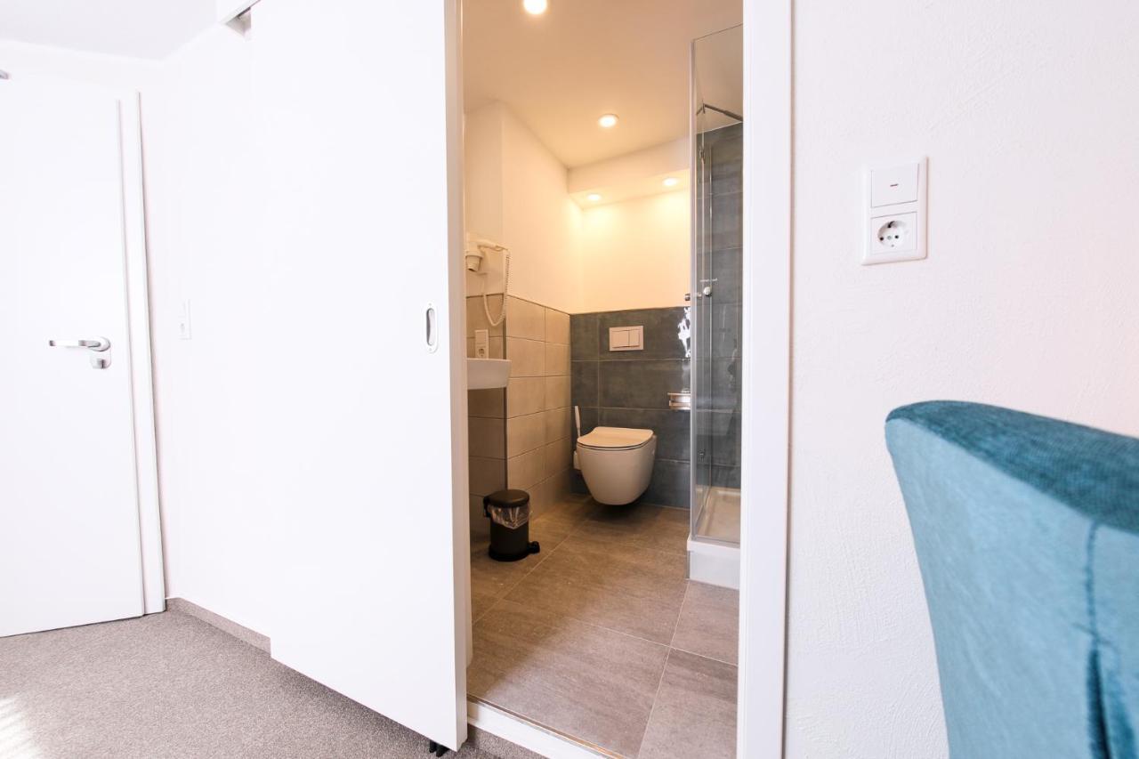 24/7 Selfcheckin Schmiedestrasse Otel Leer Dış mekan fotoğraf