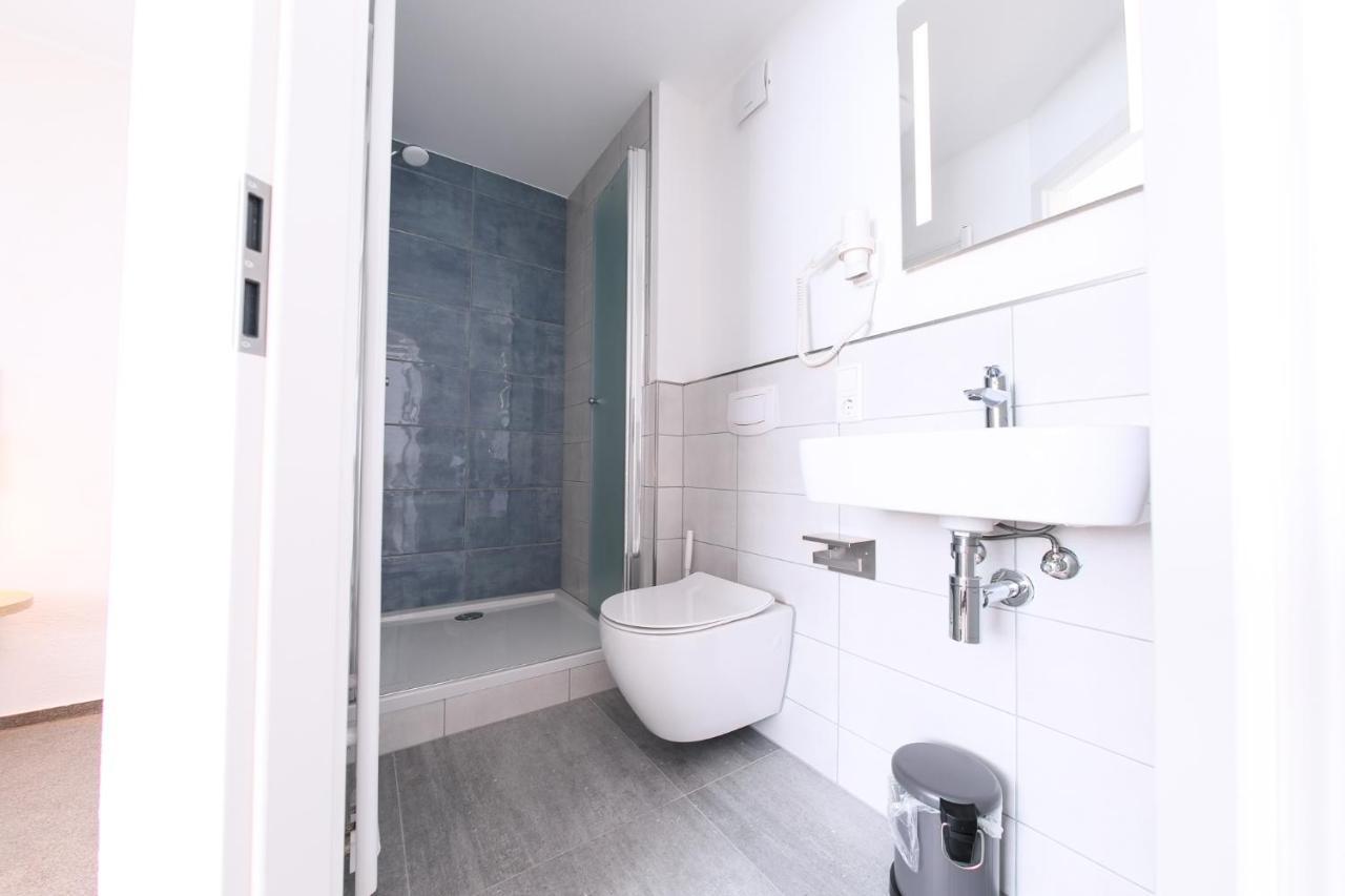 24/7 Selfcheckin Schmiedestrasse Otel Leer Dış mekan fotoğraf